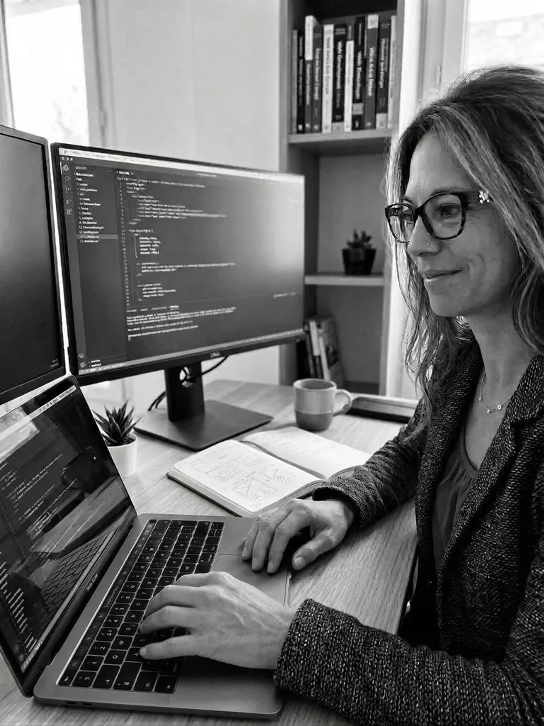 magali rousseau magwebcreation webmaster le lavandou
